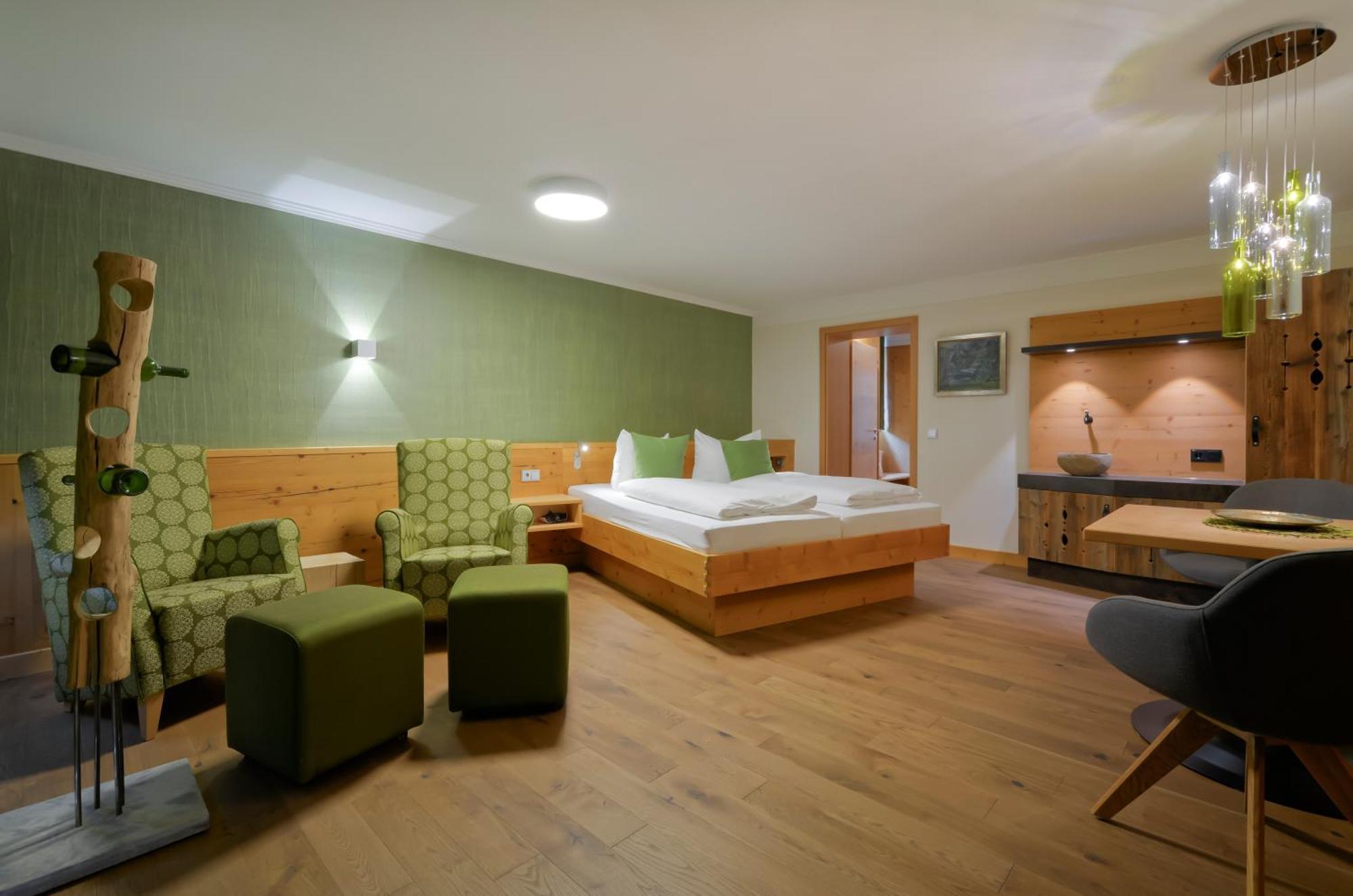 Dreimaederlhaus - Das Vegetarische Boutique Hotel Фюссен Екстер'єр фото